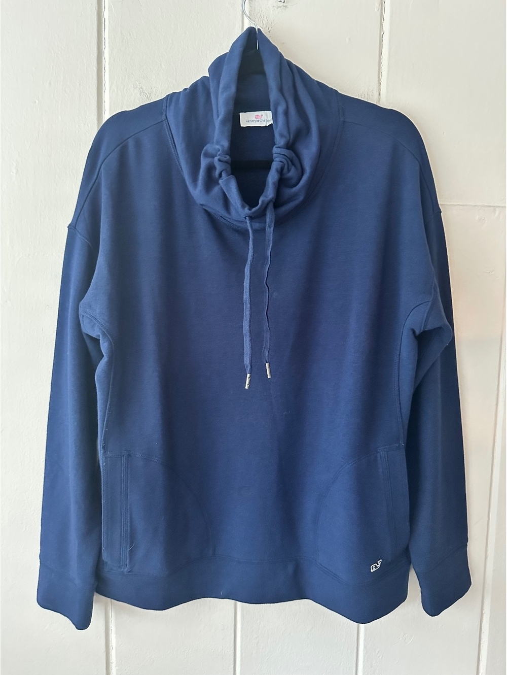 Vineyard Vines Dreamcloth Cowl Neck Pullover Navy Blue with Pockets Size Medium